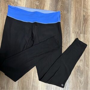 Lululemon reversible leggings size 10
